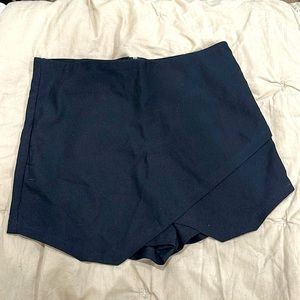 Small black skorts